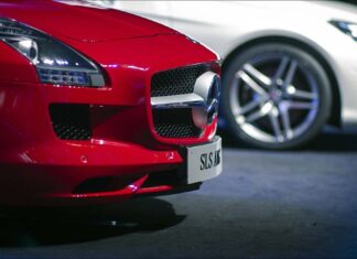 All the Best Bits of Goodwood Motorsport